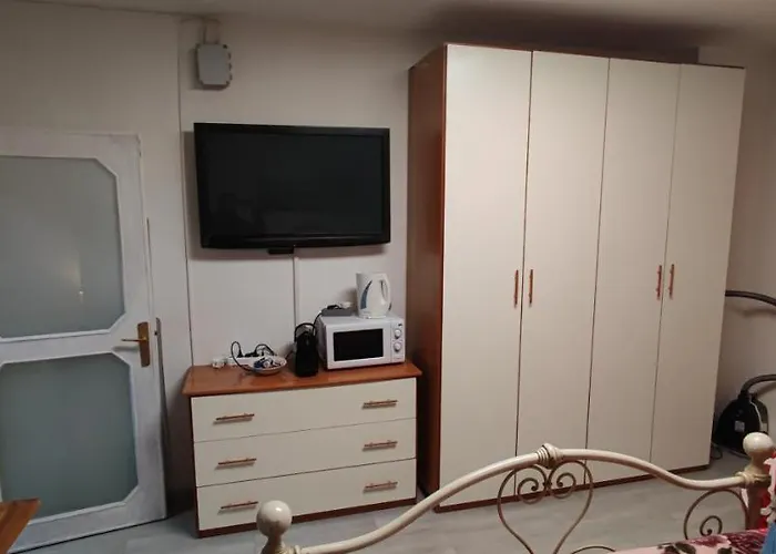 Apartment Very Quiet Studio, Old Town *